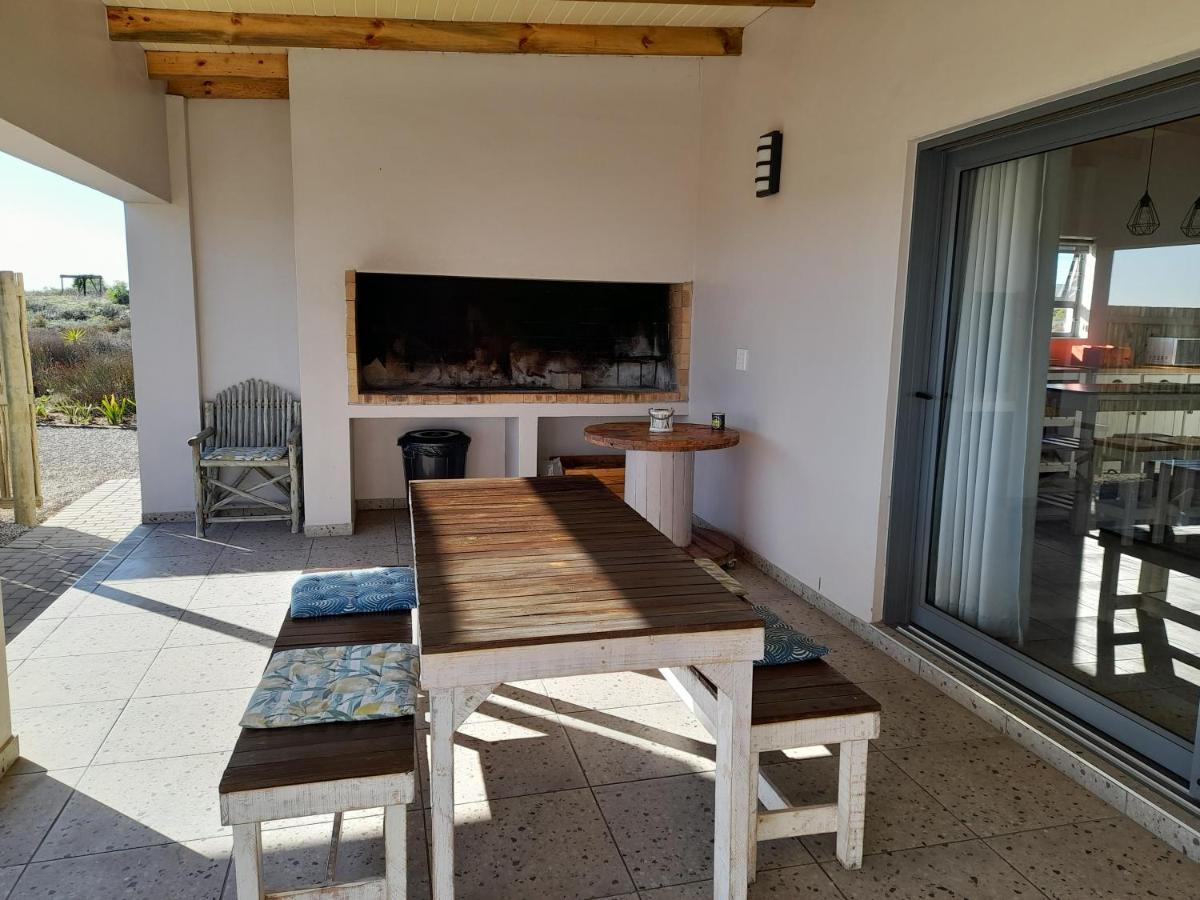 Camelot Cottages Langebaan Exterior foto